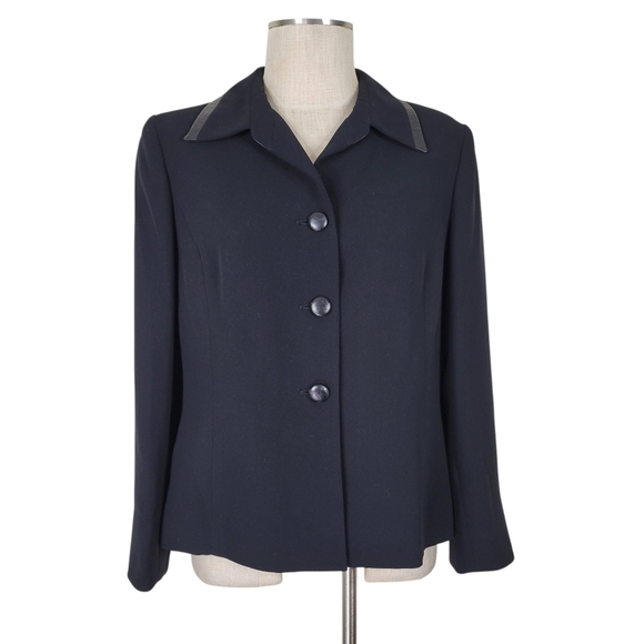 Le Suit Blazer Size 14P Black Long Sleeve Faux Leather Collar Trim Bracelet Cuff - Picture 10 of 10